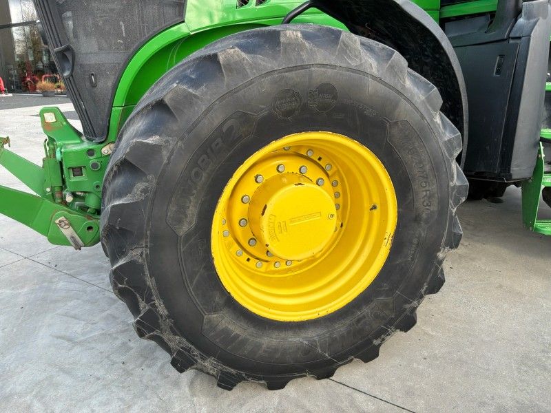 John Deere 7280R, landwirtschaftlicher Traktor mit Allradantrieb