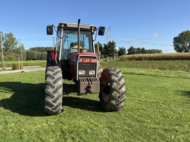 1995 Massey Ferguson 3095 Vierwielaangedreven Tractor