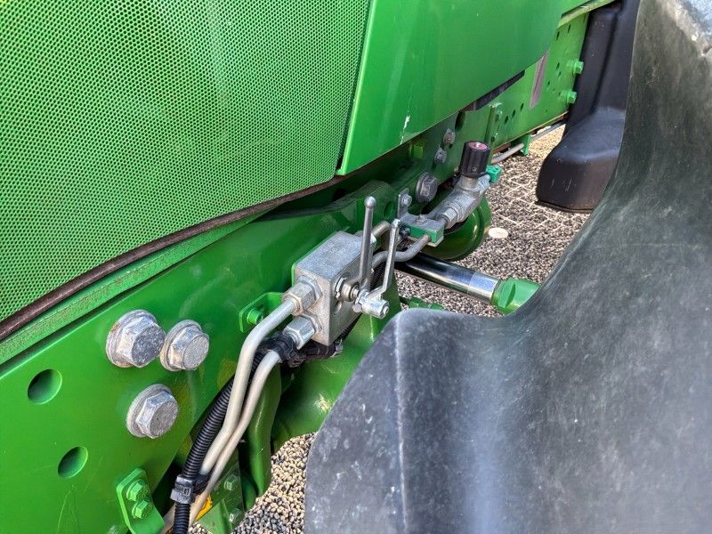 2013 John Deere 6210R Allrad-Ackerschlepper