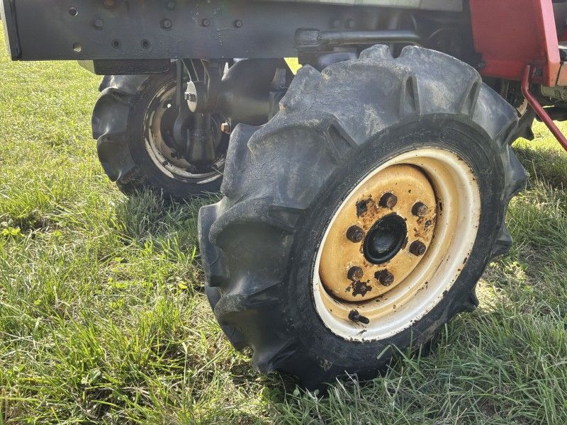 Yanmar F175 Four-Wheel-Drive Mini Tractor