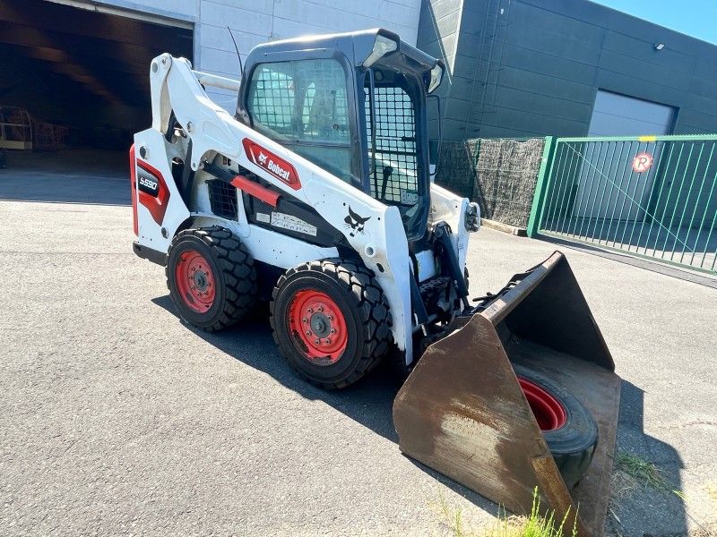 Bobcat S590 Skid Steer Loader