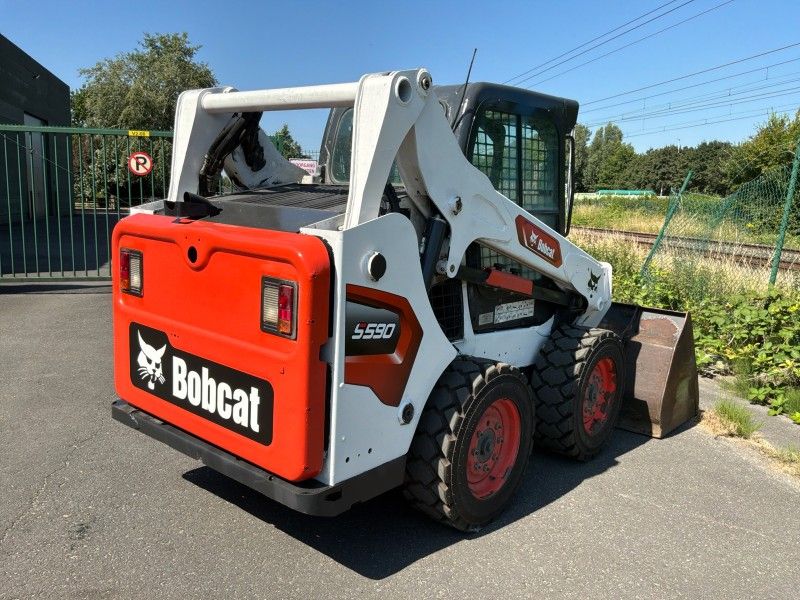 Bobcat S590 Skid Steer Loader