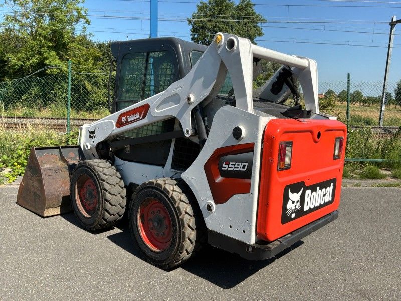 Bobcat S590 Skid Steer Loader