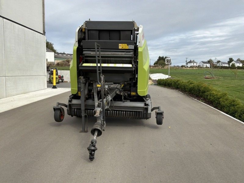2009 Claas Variant 385 round baler
