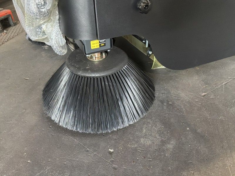2025 Klährwerk KW4800B Floor Cleaner (unused)