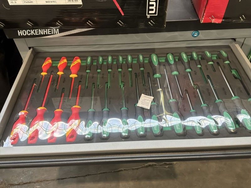 Jungwille JW48XXL Black Edition 272-piece tool cart (unused)