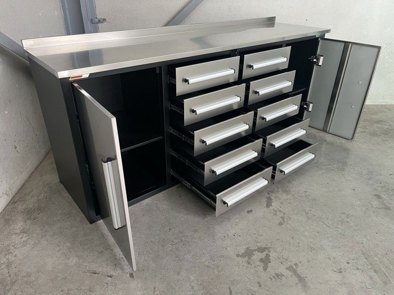 Stainless steel workbench with 10 drawers