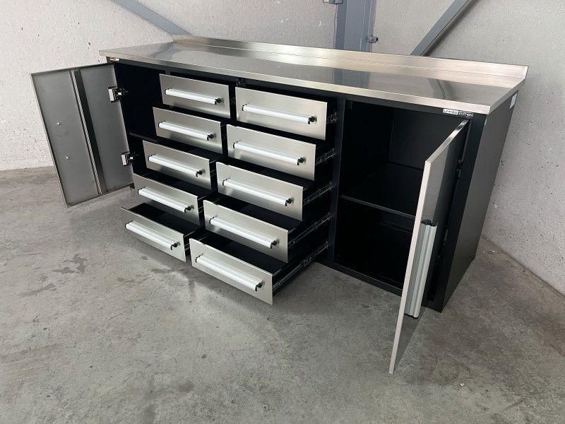 Stainless steel workbench with 10 drawers