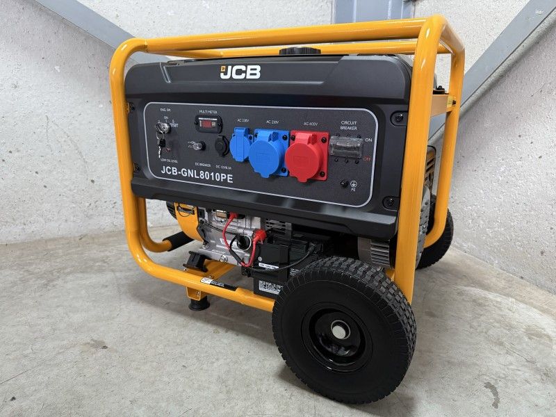 JCB 7500 watt benzine stroomgenerator