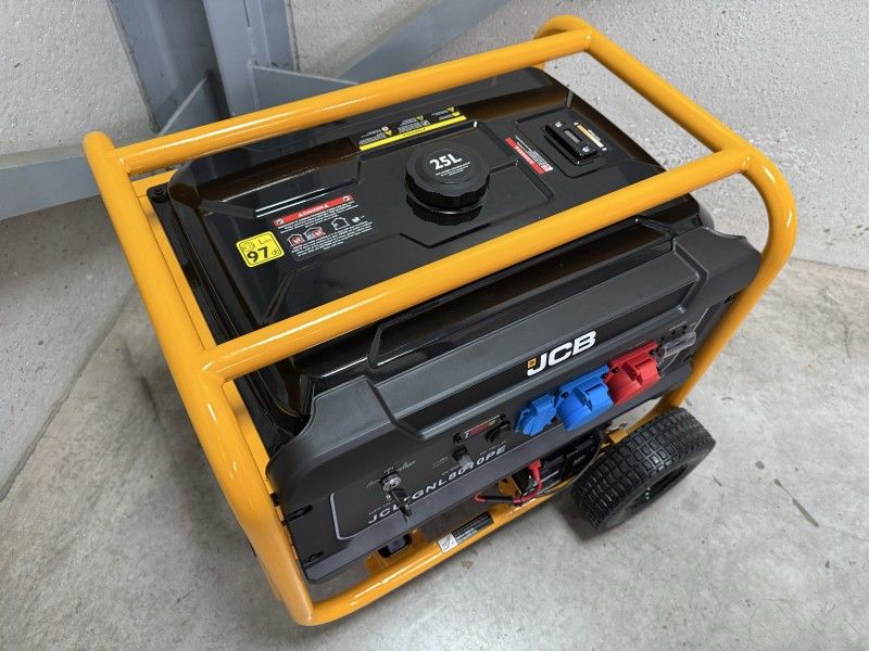 JCB 7500 watt benzine stroomgenerator