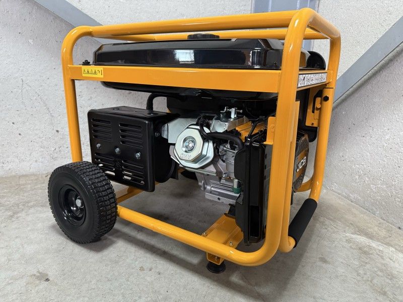 JCB 7500 watt benzine stroomgenerator