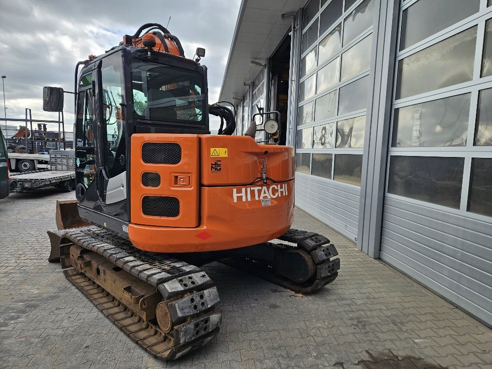 Hitachi ZX85US-6