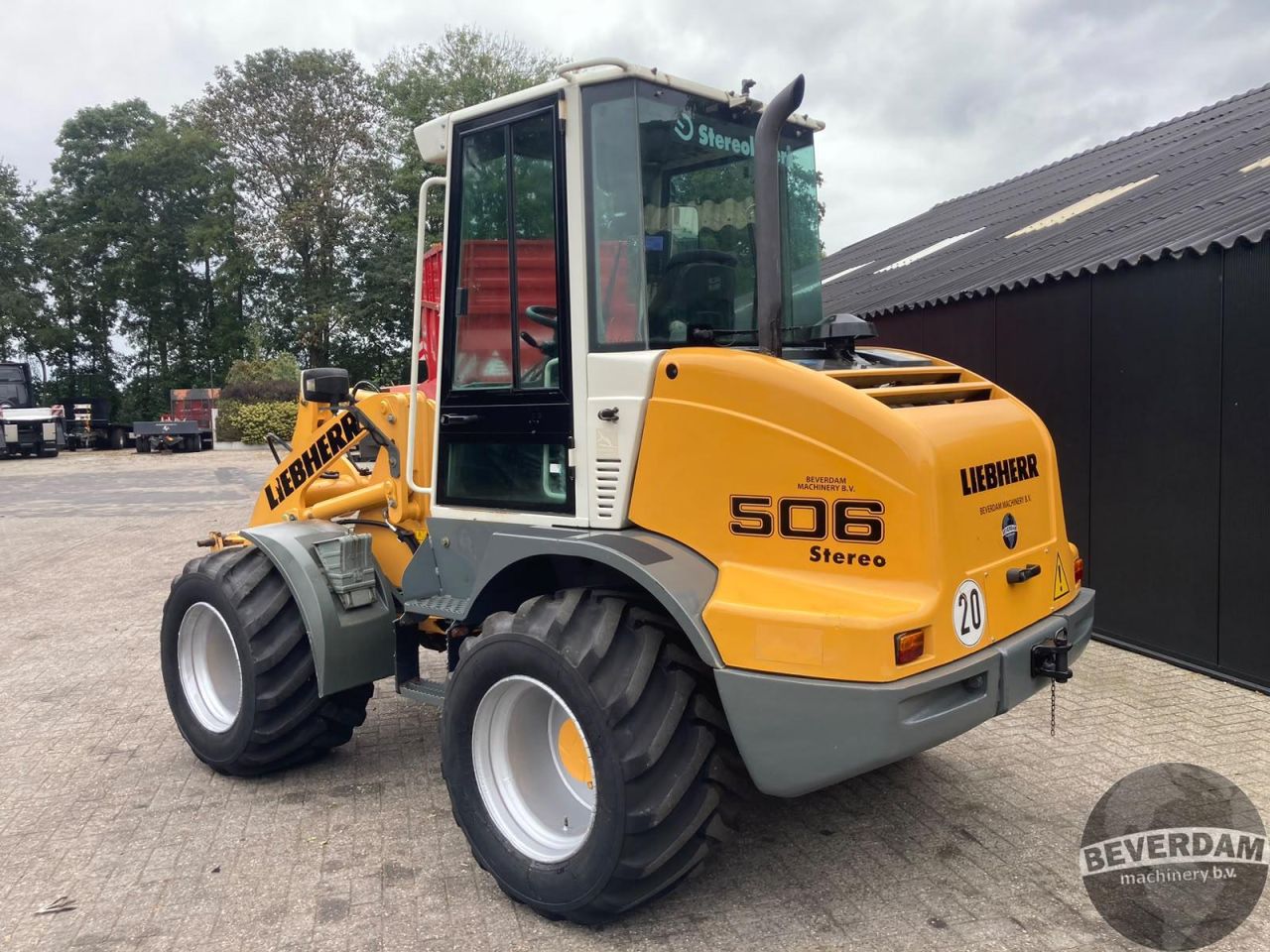Liebherr L506 Stereo