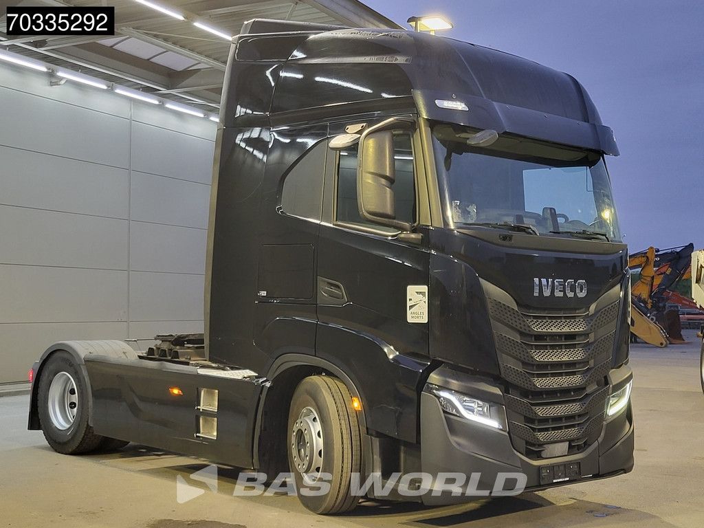 Iveco S-Way S-Way 510 4X2 ACC Navi 80% Tyres!