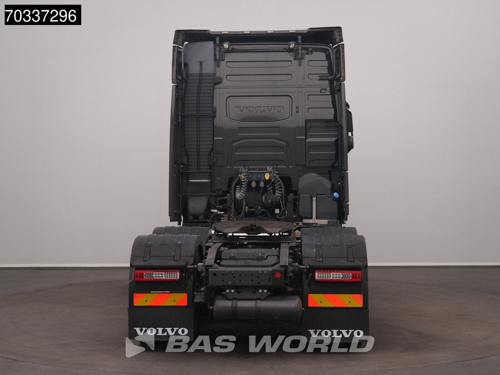 Volvo FH 500 6X2 Lift+Lenkachse 70% Tyres