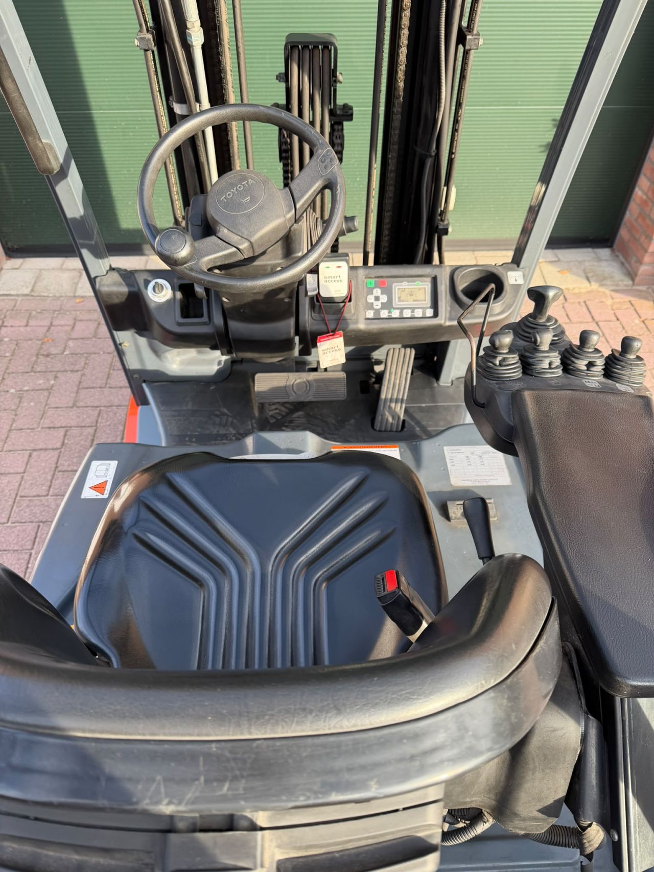 Toyota 8FBE16T triplo accu 2024 elektrische heftruck