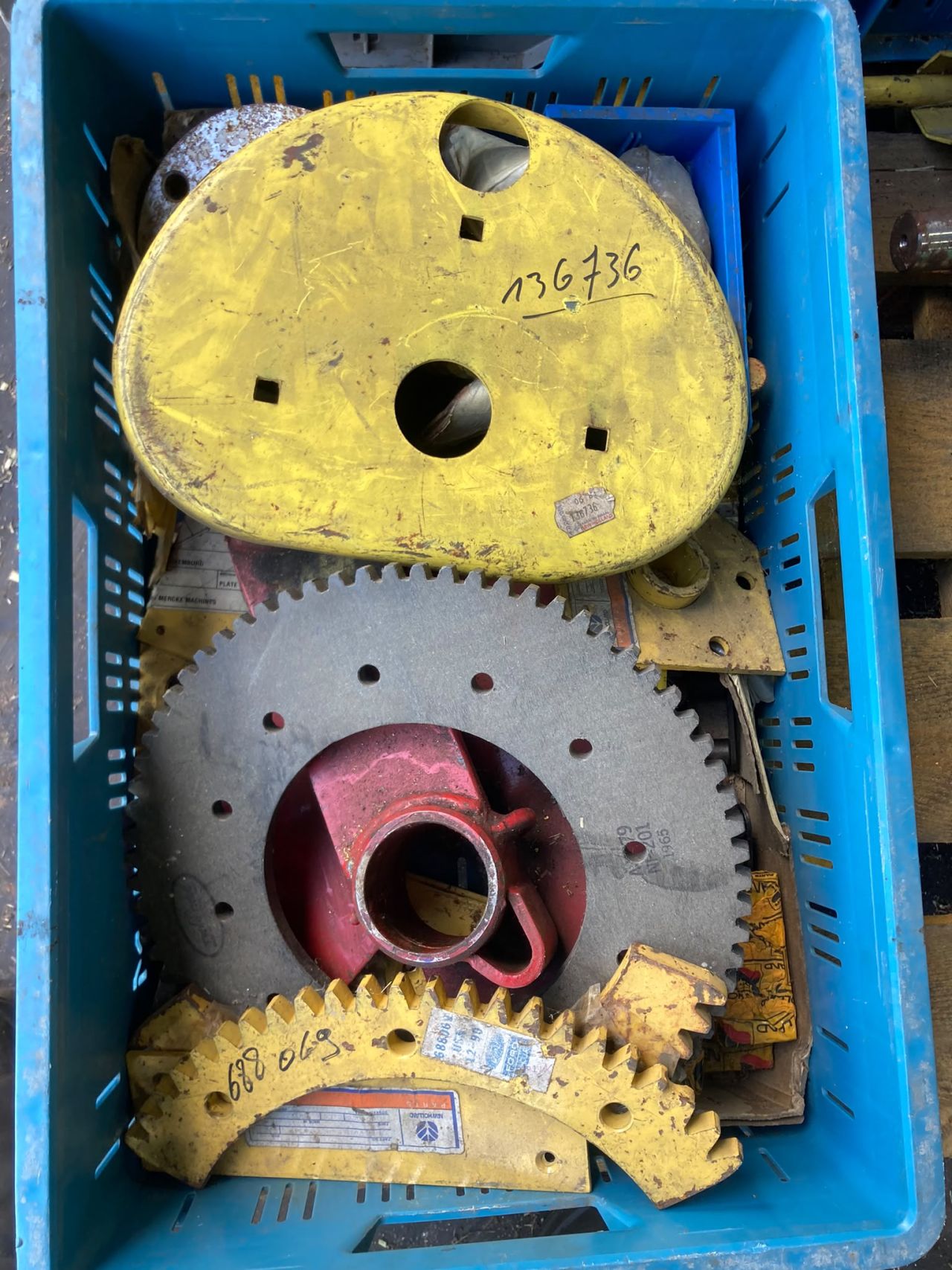 New Holland 1900 / 2305 etc onderdelen