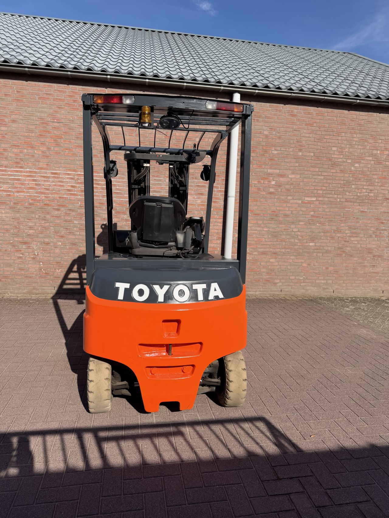 Toyota 8FBMT35 3500kg triplo elektrische heftruck