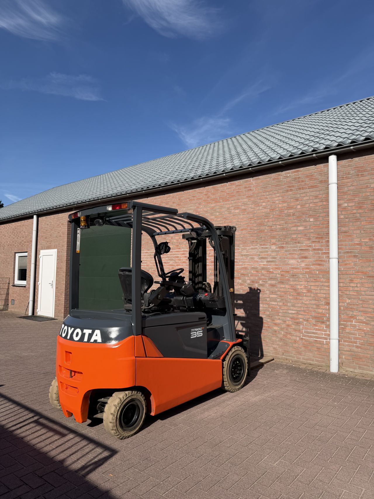 Toyota 8FBMT35 3500kg triplo elektrische heftruck