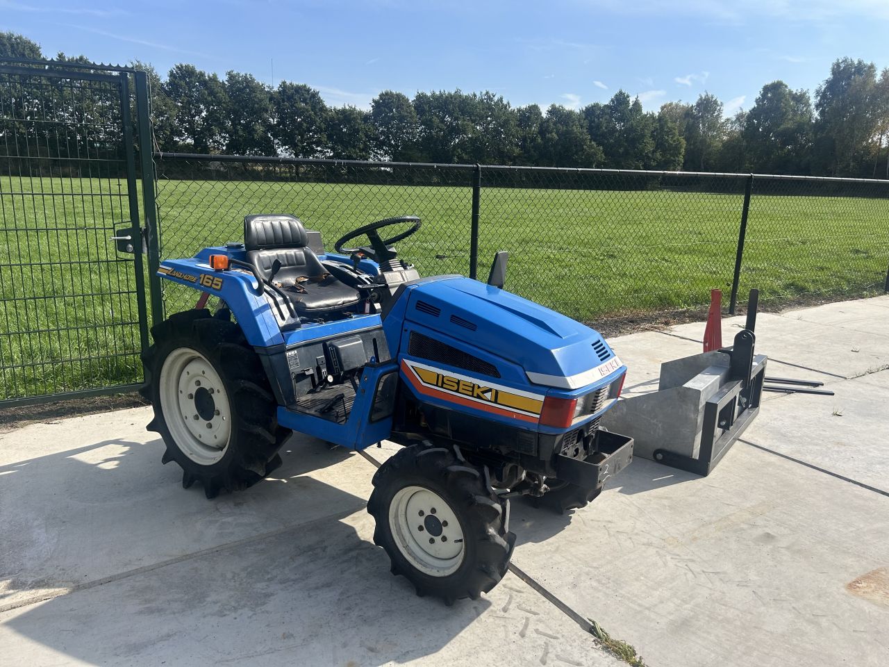 Iseki landhope 165 met werktuigen