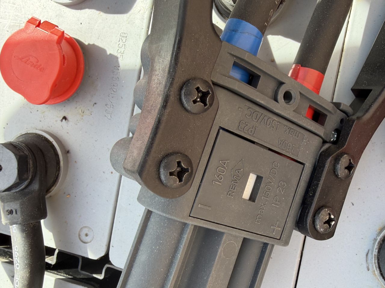 48v 775Ah heftruck batterij bj 2021 2 stuks op voorraad