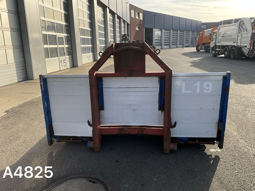 Flatbed container