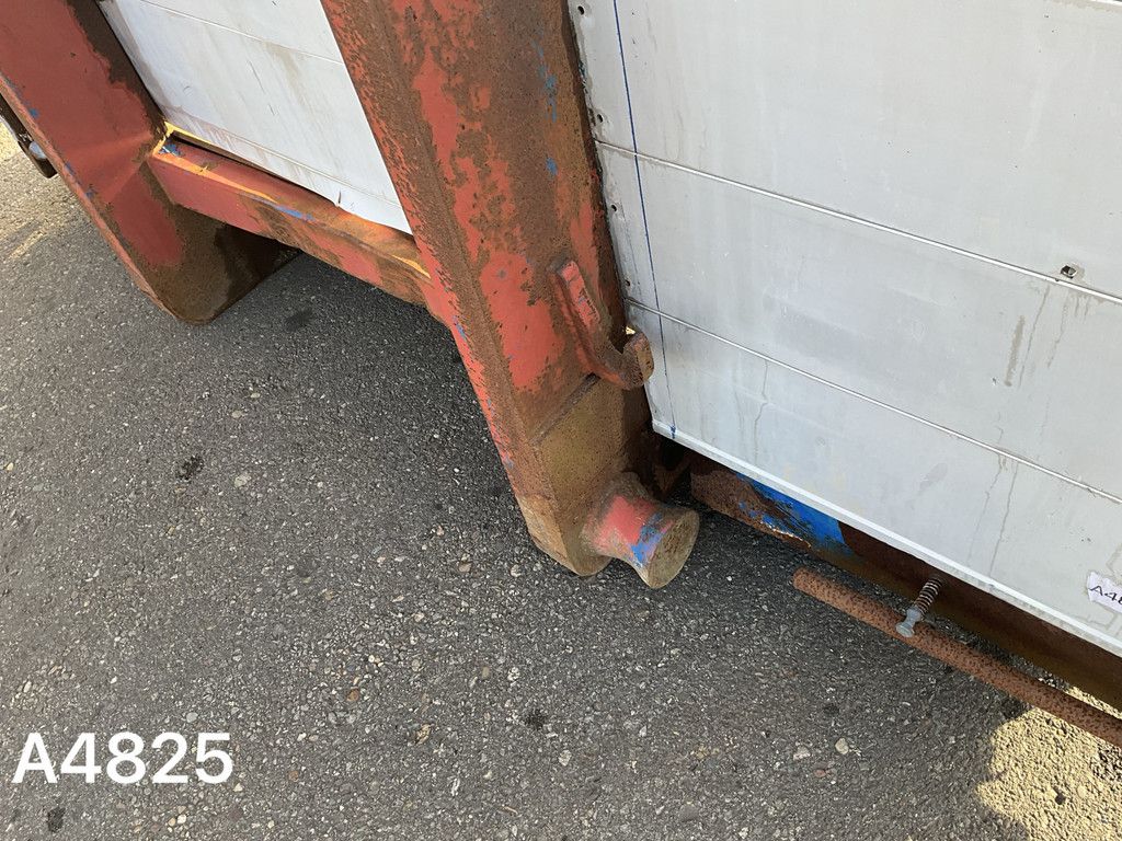 Flatbed container