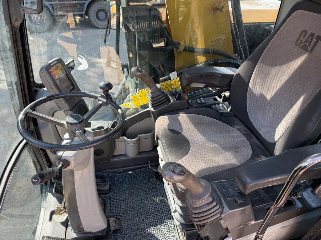 Caterpillar M315D