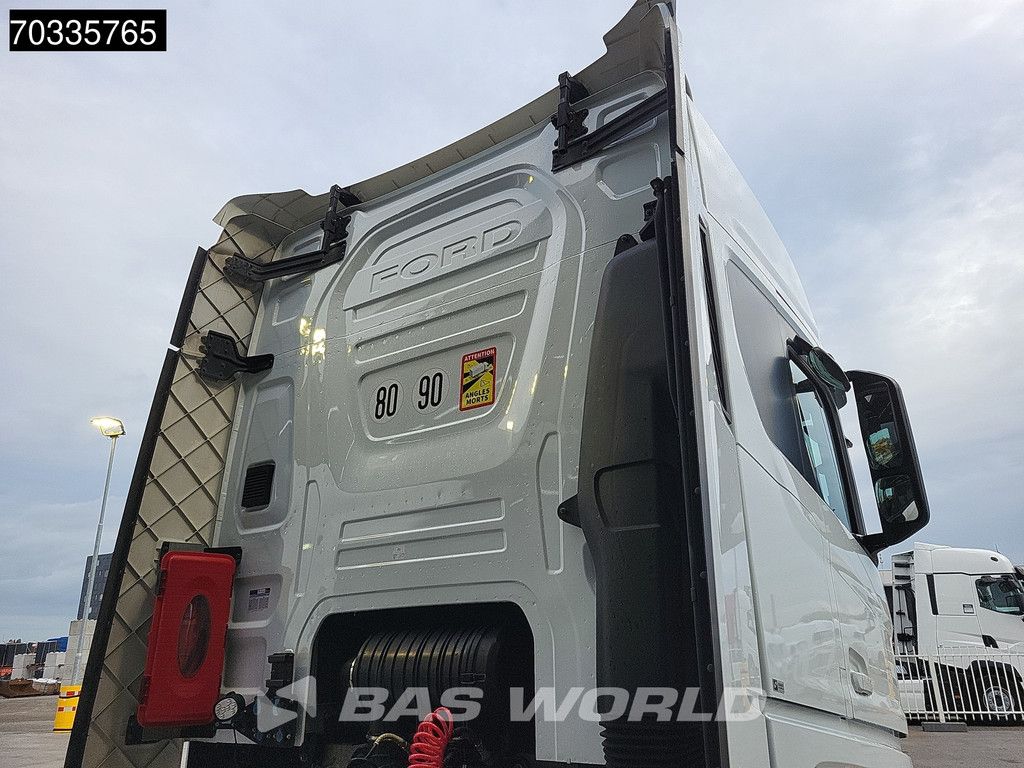 Ford F-Max 500 4X2 Retarder 2x Tanks Standklima Navi ACC