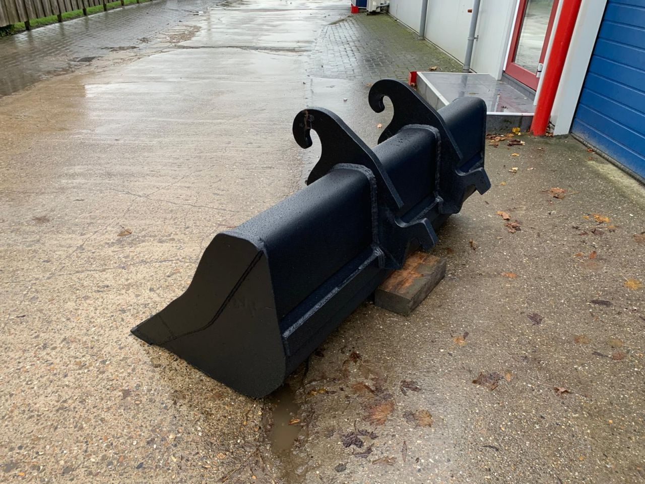 Brede graafbak gebruikt CW30/40