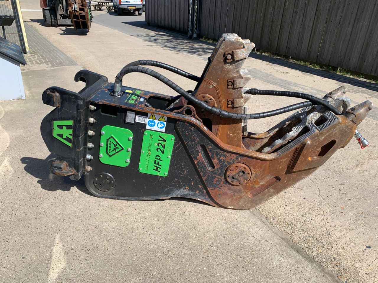Betonvergruizer Hydraram HFP-22V