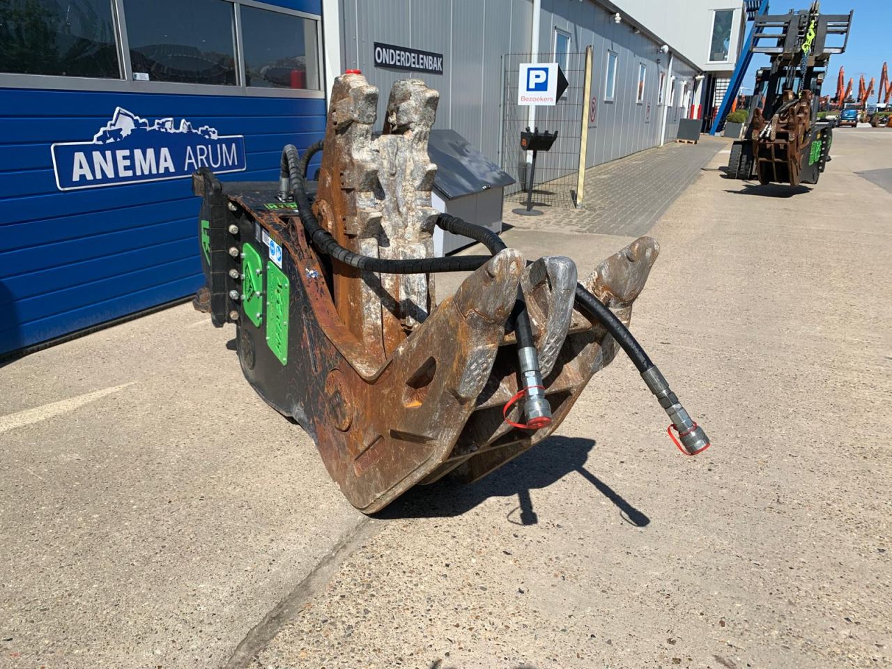 Betonvergruizer Hydraram HFP-22V