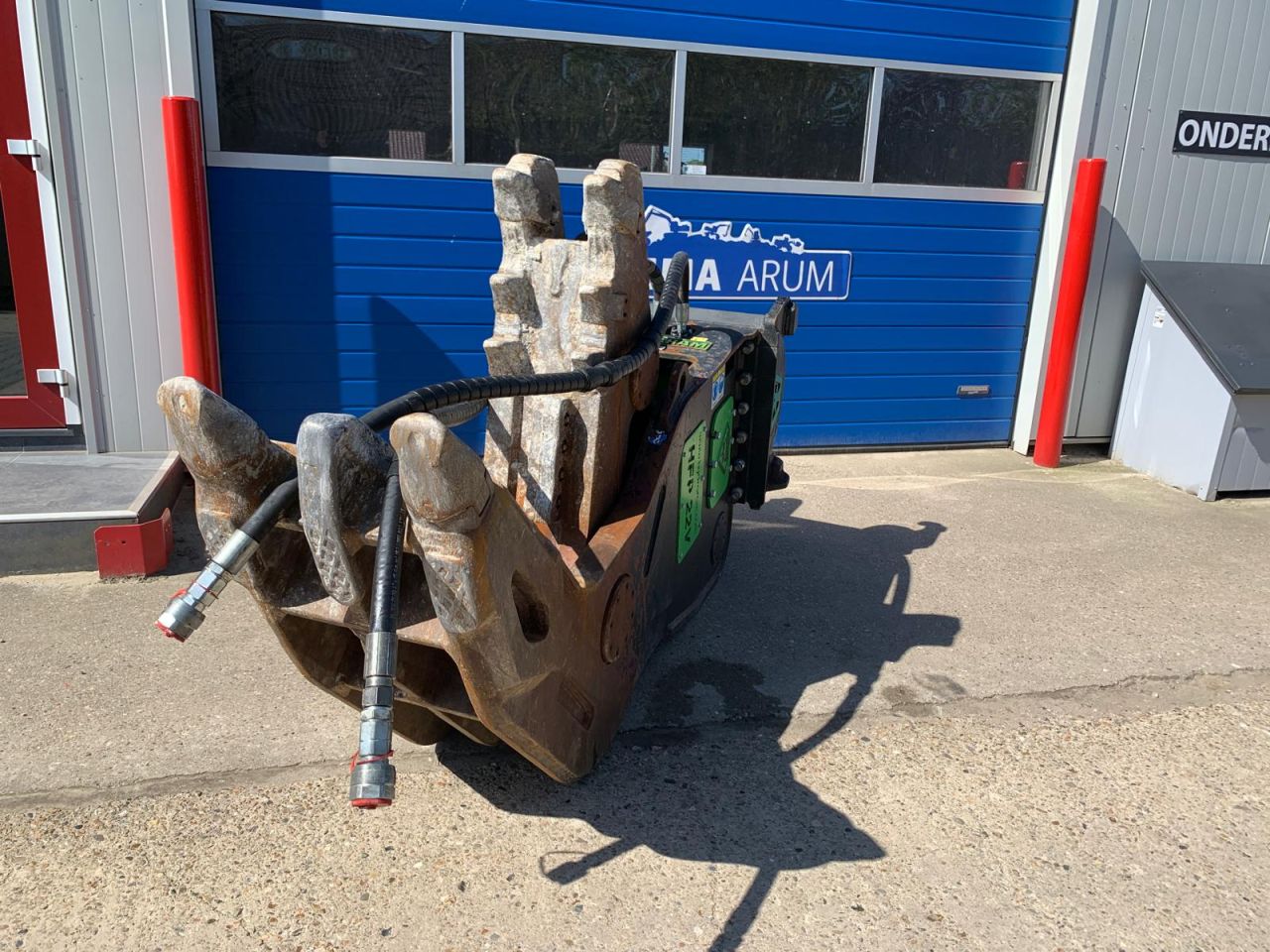Betonvergruizer Hydraram HFP-22V