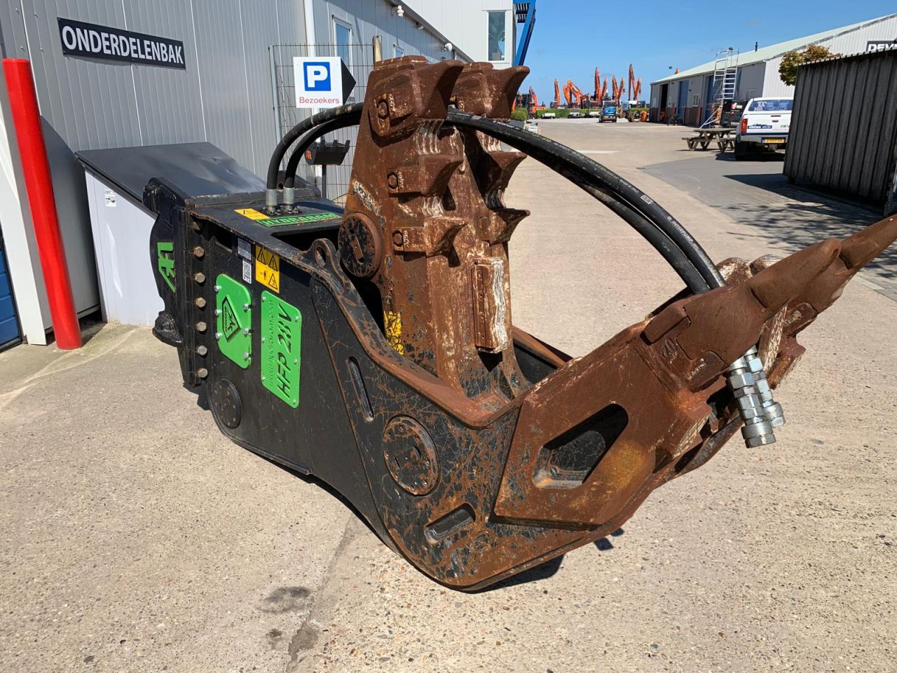 Betonvergruizer Hydraram HFP-28V