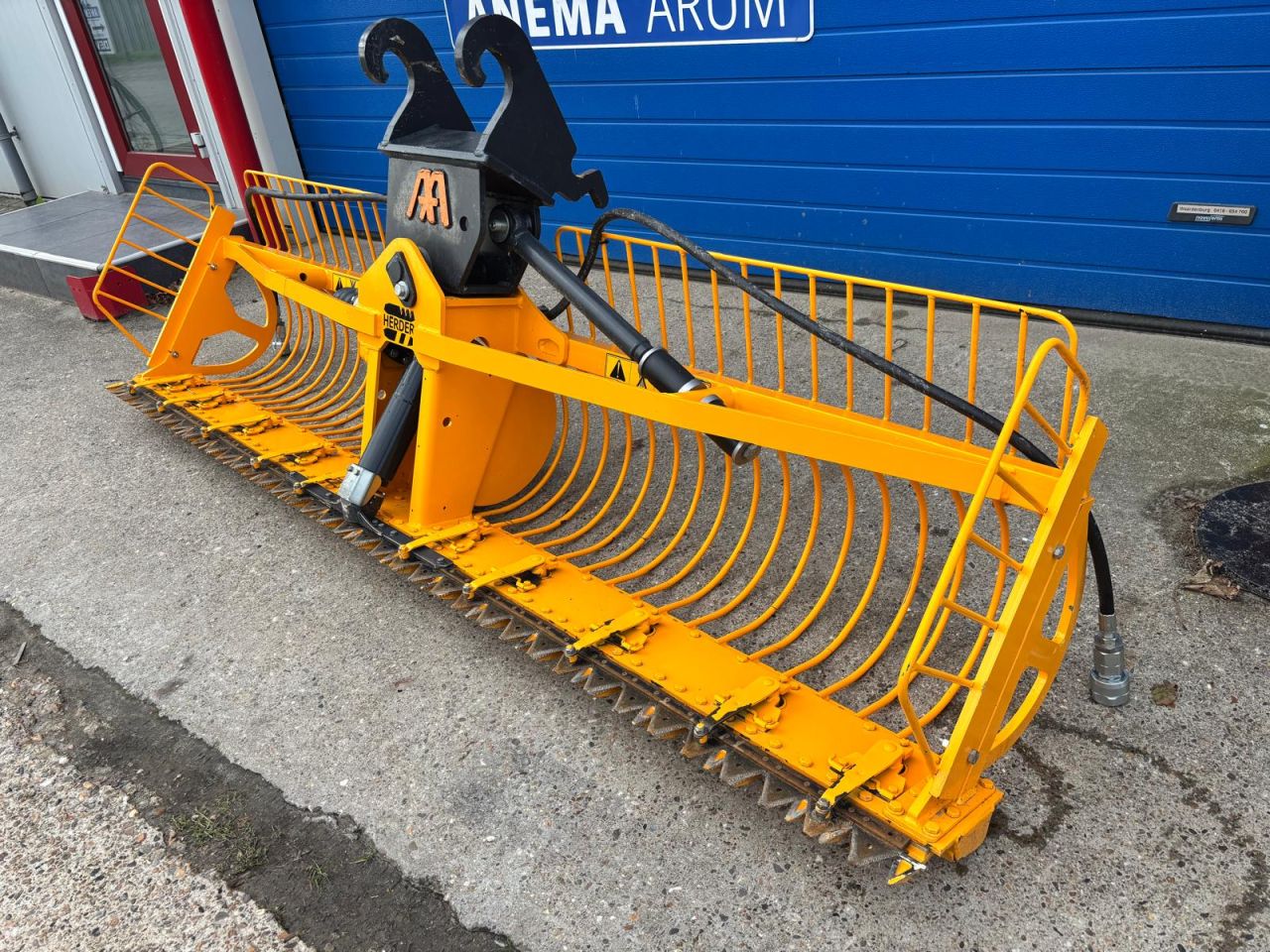 Maaikorf Herder MRLT 300