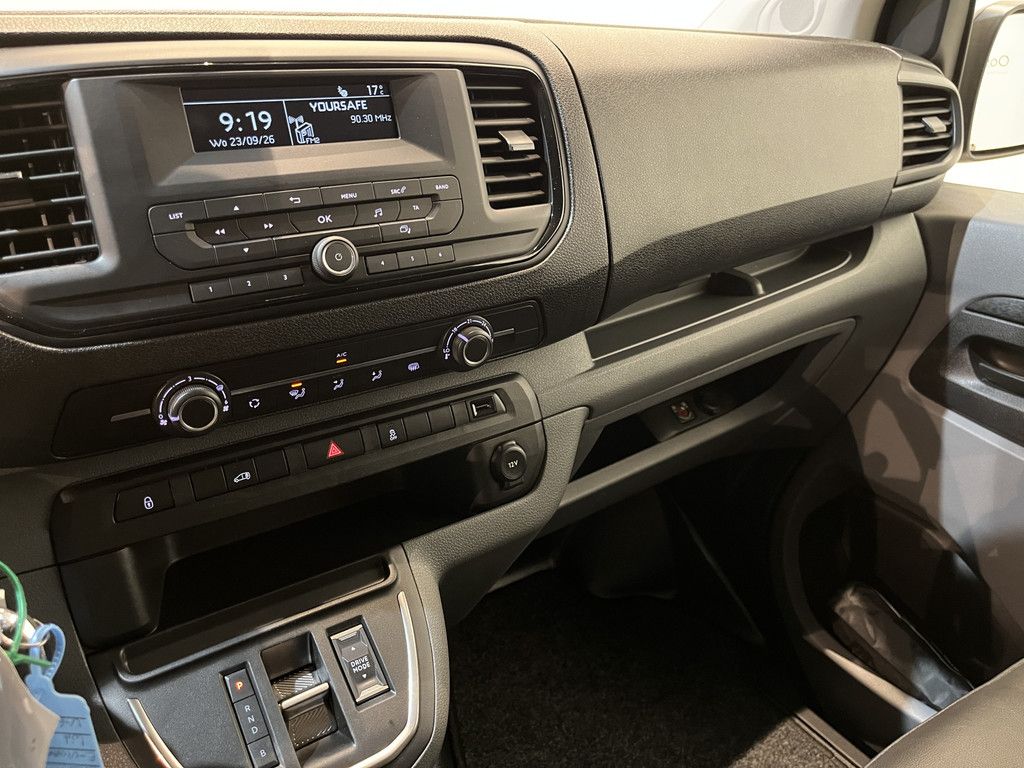Opel Vivaro-e L2H1 Edition 50 kWh / 100% Elektrisch !! / Airco / Cruise Control / PDC / 44.250 KM !!