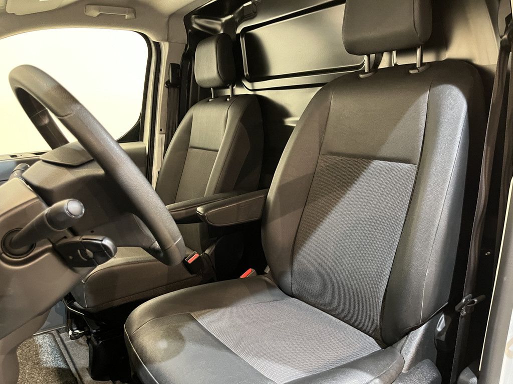 Opel Vivaro-e L2H1 Edition 50 kWh / 100% Elektrisch !! / Airco / Cruise Control / PDC / 44.250 KM !!