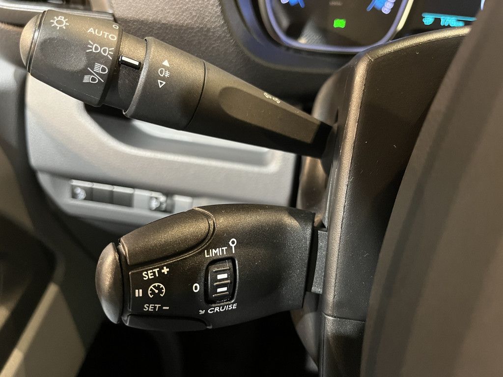 Opel Vivaro-e L2H1 Edition 50 kWh / 100% Elektrisch !! / Airco / Cruise Control / PDC / 44.250 KM !!