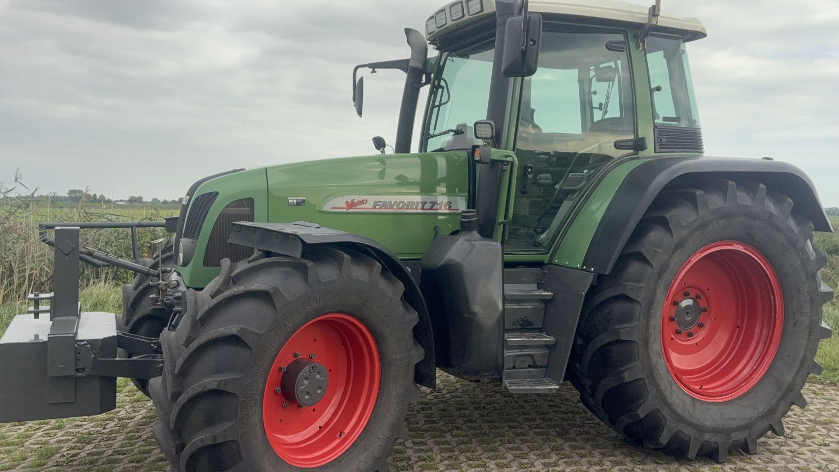 Fendt 716 com 1
