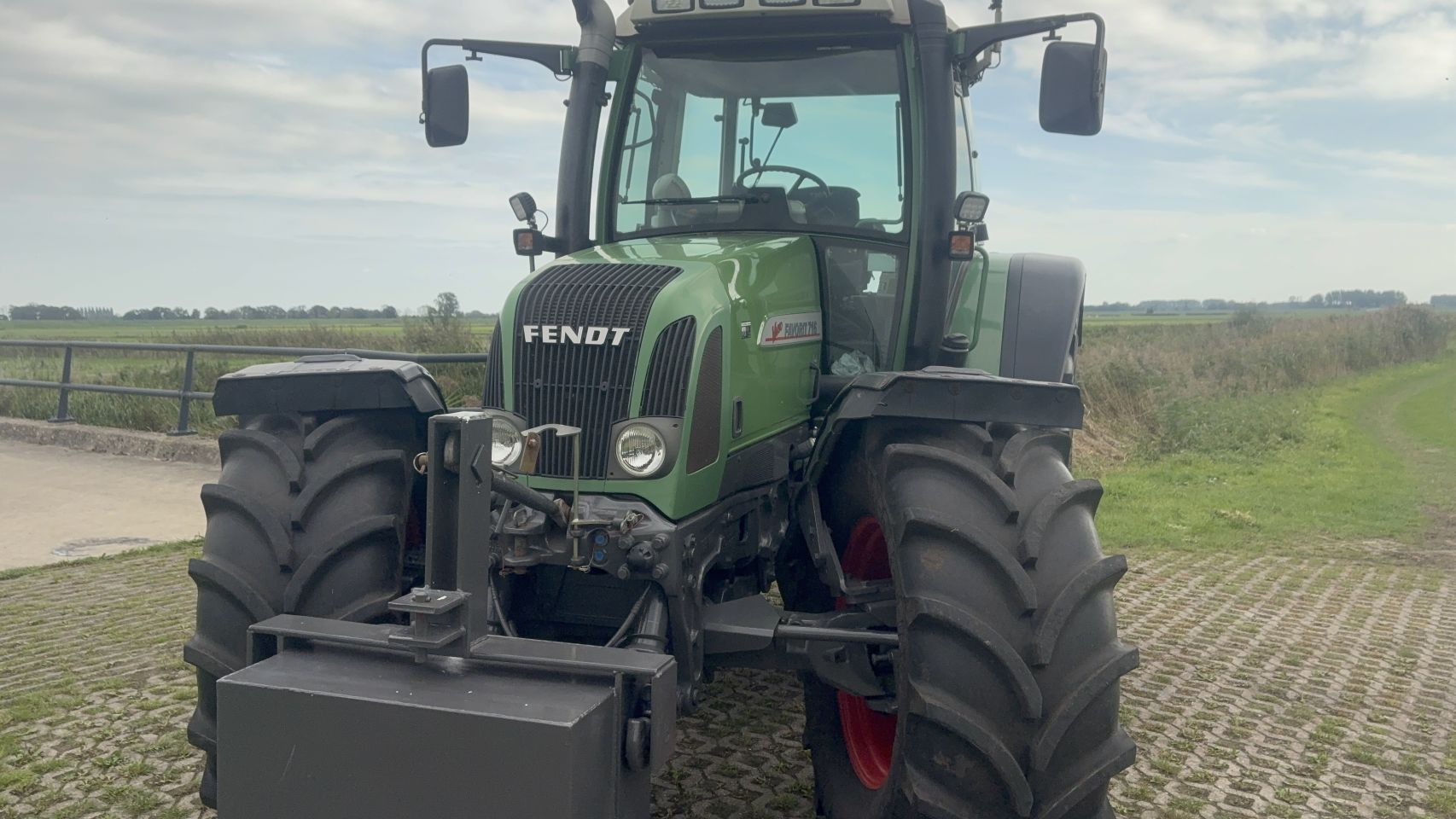 Fendt 716 com 1