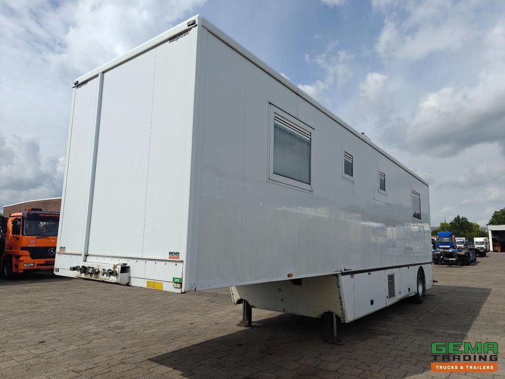Renders ROC 12.10 NA single-axle office trailer / mobile home - air conditioners - toilet - battery pack - parking heater - hydraulic support legs