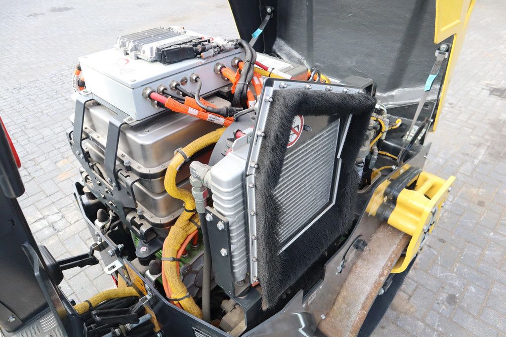 Bomag BW 120 ADe-5 | FULL ELECTRIC | CC2 | DEMO | LOW HOURS