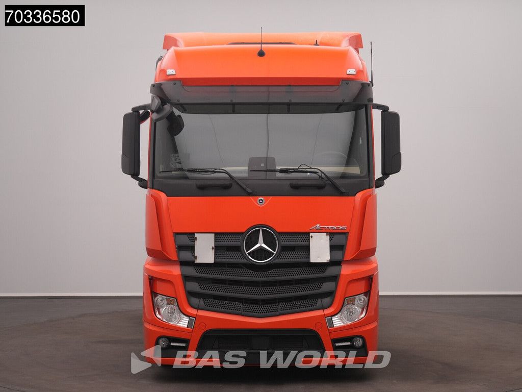 Mercedes Actros 1851 4X2 BigSpace Mega APK 04-2027 2x Tanks