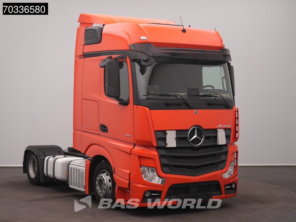 Mercedes Actros 1851 4X2 BigSpace Mega APK 04-2027 2x Tanks