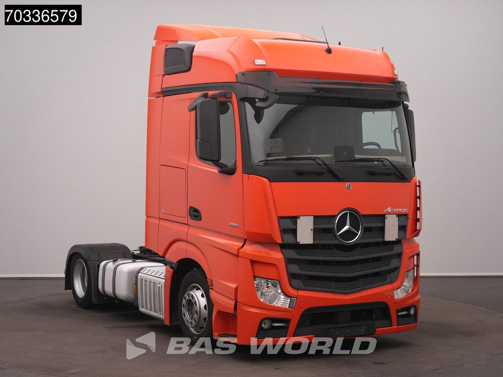 Mercedes Actros 1851 4X2 BigSpace APK Mega 2x Tanks