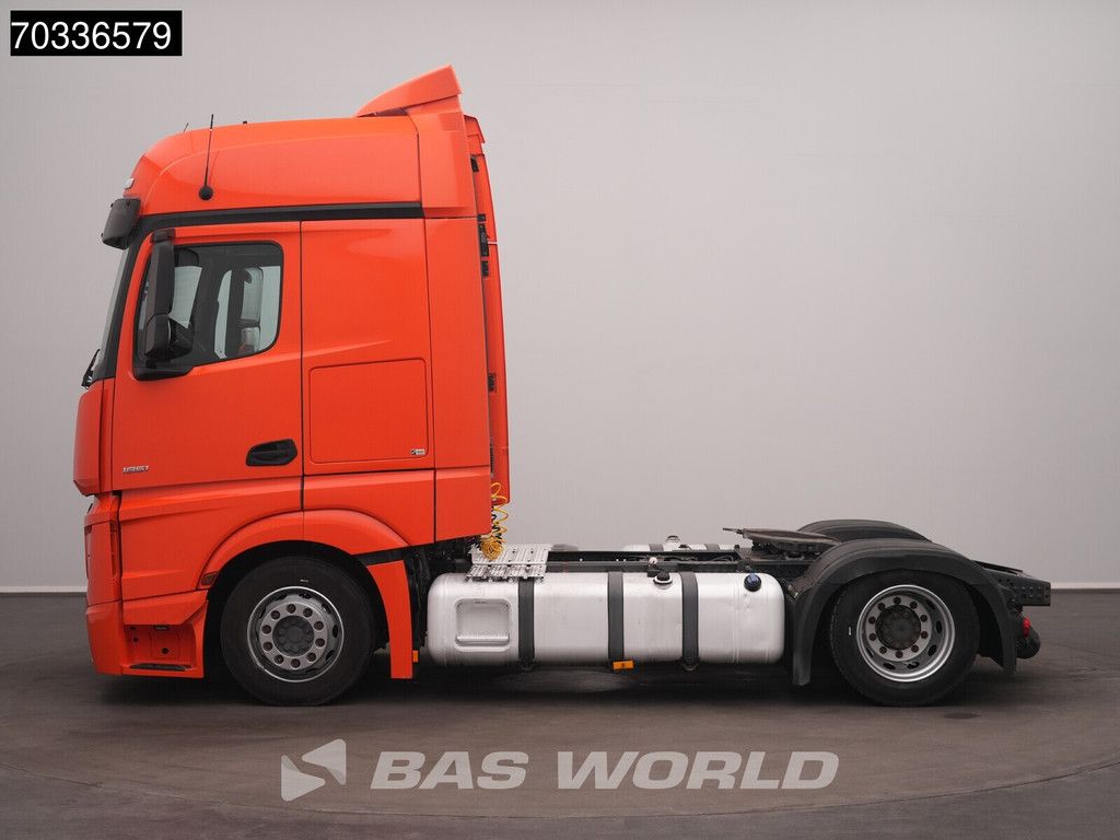 Mercedes Actros 1851 4X2 BigSpace APK Mega 2x Tanks