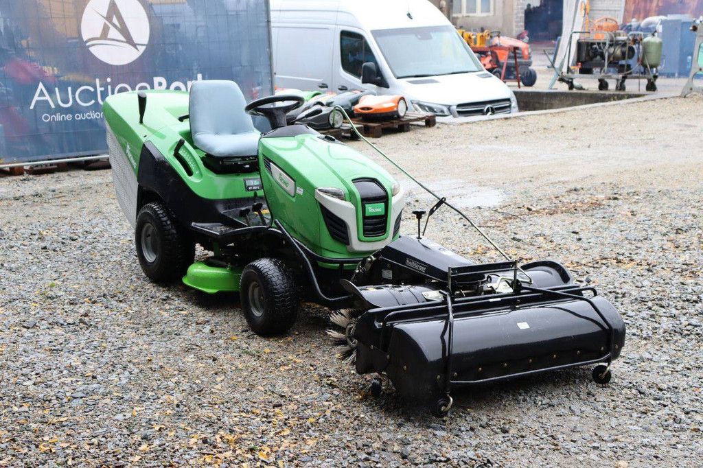 Viking MT 5097.1 Z Petrol Ride-on Mower 2014