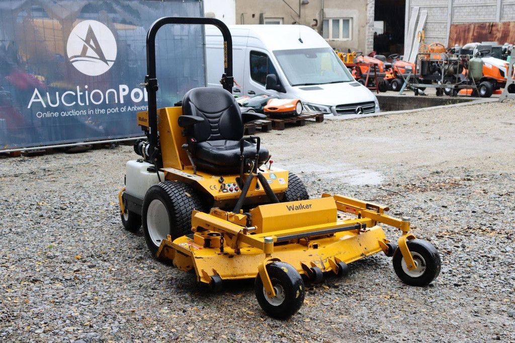Walker MBSYEU Diesel-Aufsitzmäher
