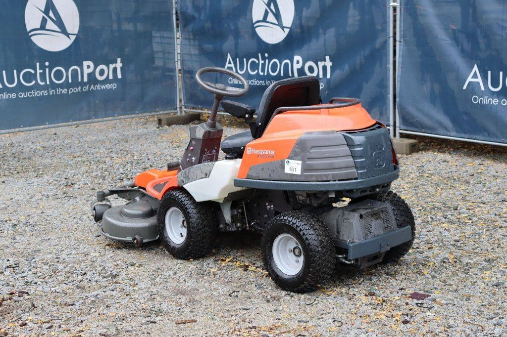 Zitmaaier Husqvarna R422Ts AWD Benzine 2014