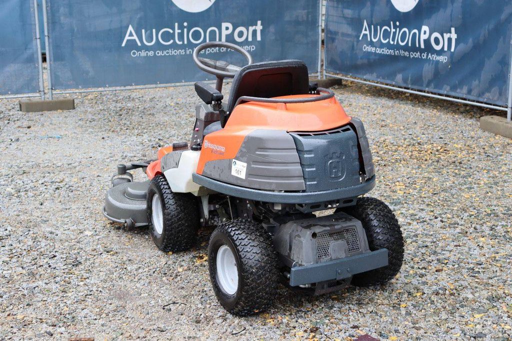 Zitmaaier Husqvarna R422Ts AWD Benzine 2014
